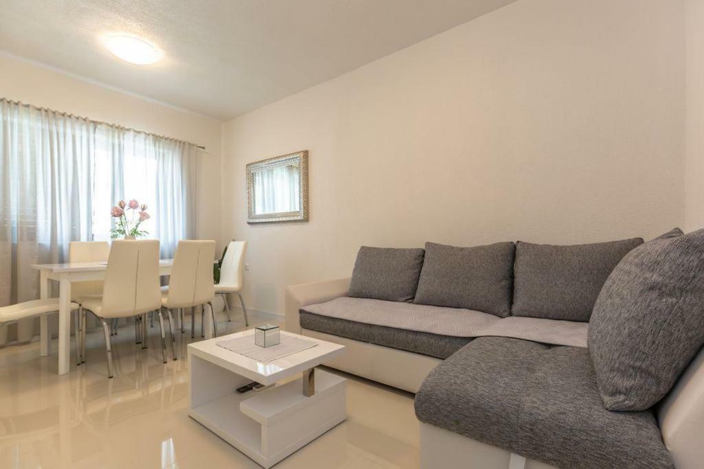 Tatijana Holiday Apartments マカルスカ エクステリア 写真